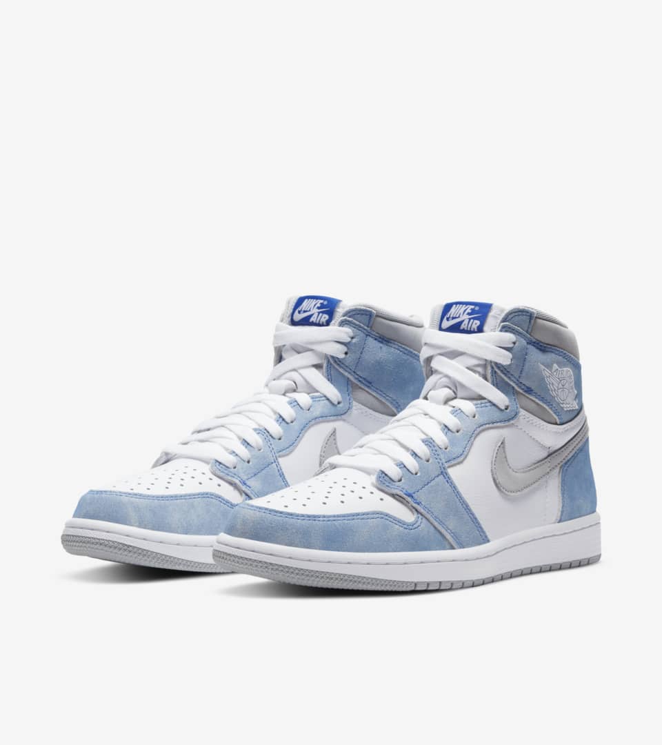 Air Jordan 1 Hyper Royal - Retro